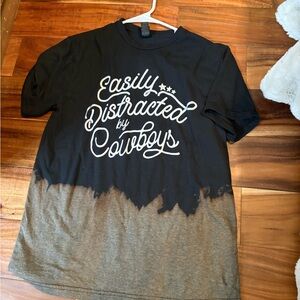 Gildan Black‎ and Brown Graphic Tee (44)